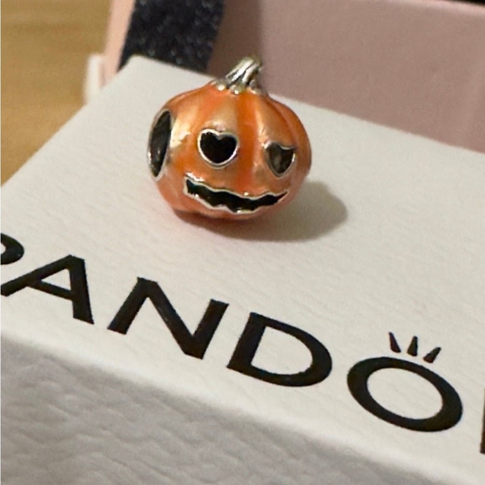 Pandora Pumpkin Charm